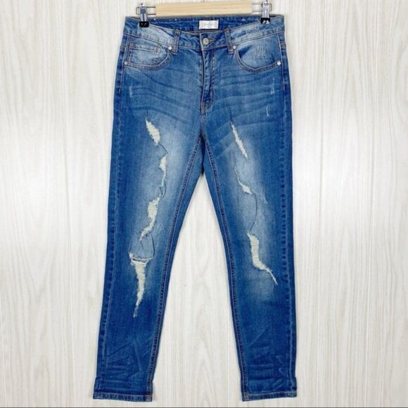 Altar'd State | High Rise Distressed Skinny Jean Size 26 - Picture 1 of 7